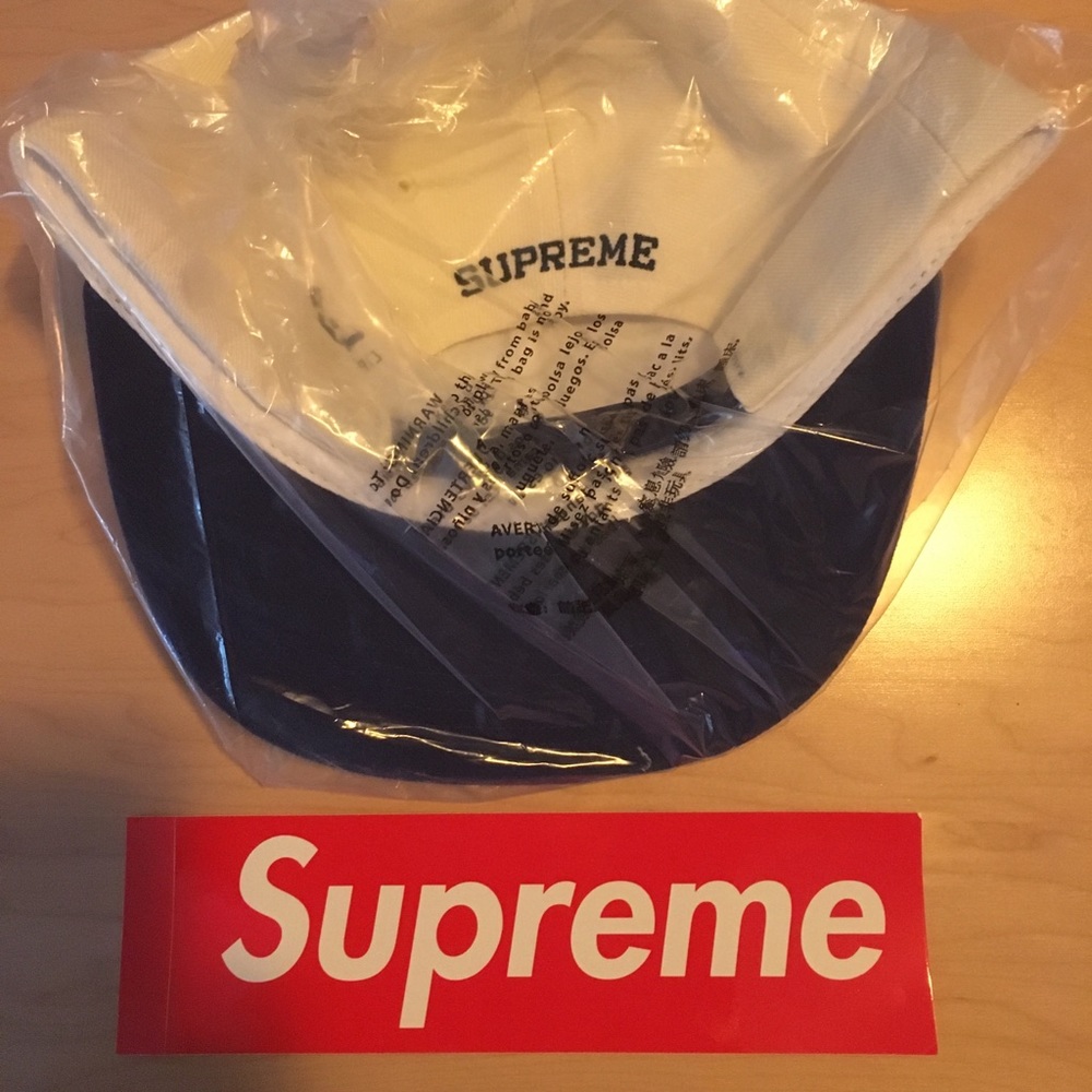 NWT SUPREME RARE TEAM 2020 6-PANEL WHITE NAVY HAT - Picture 2 of 7